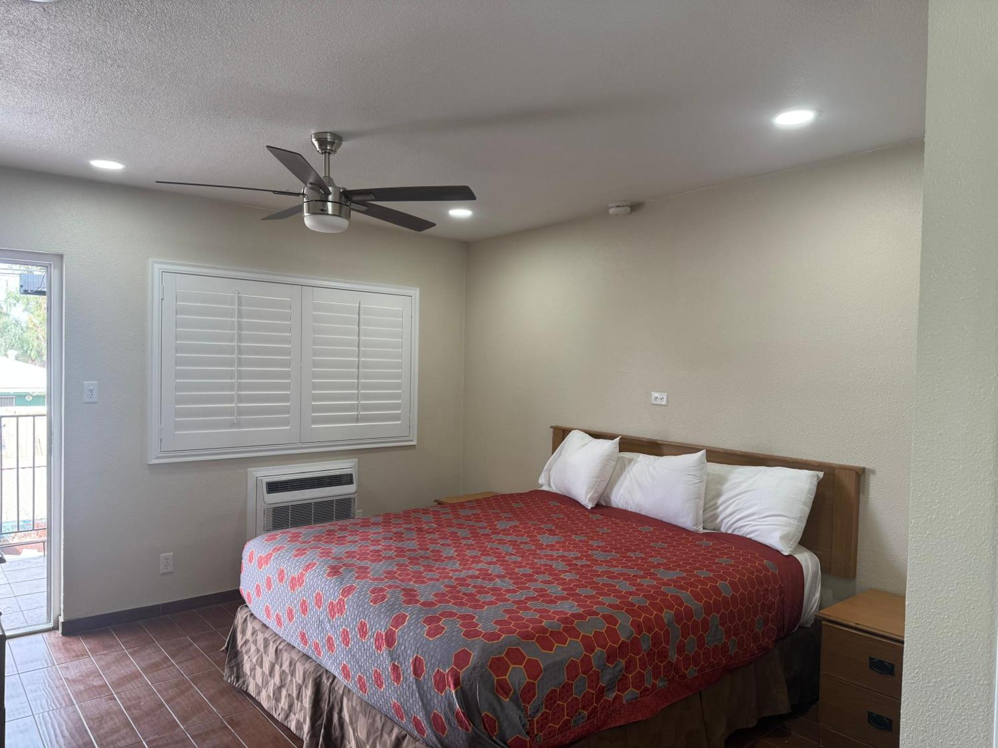 Townhouse Inn And Suites Brawley Exterior foto